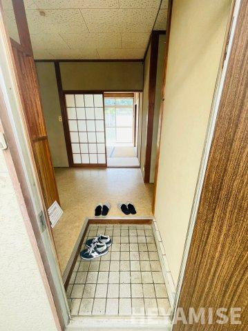愛宕ハウスの玄関