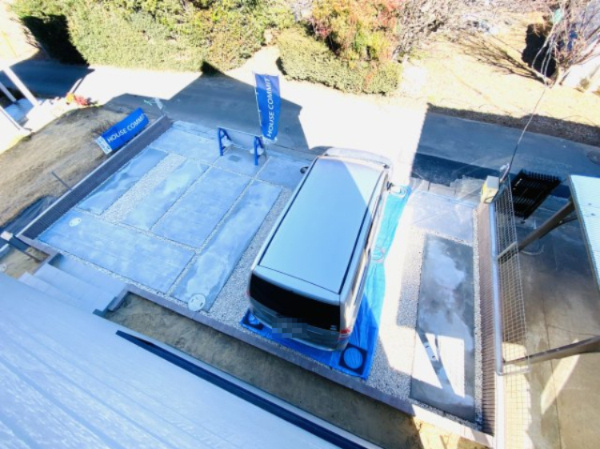 富里市七栄7期　1号棟の駐車場