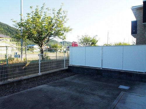 オワゾー・ブルーＢのバルコニー