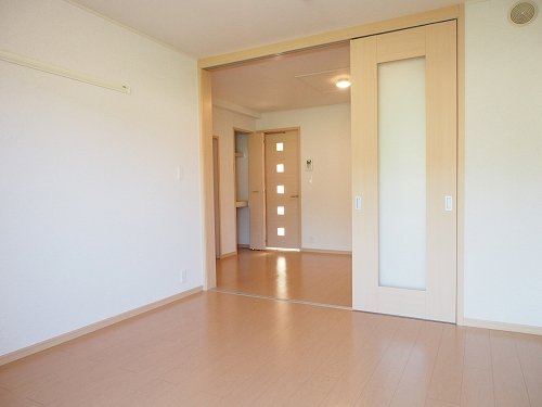 オワゾー・ブルーＢの居間・リビング