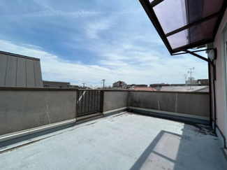 【バルコニー】 | 西宮市　甲子園六石町　中古戸建