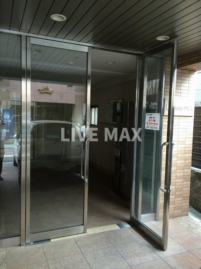 【エントランス】リエゾン四条 