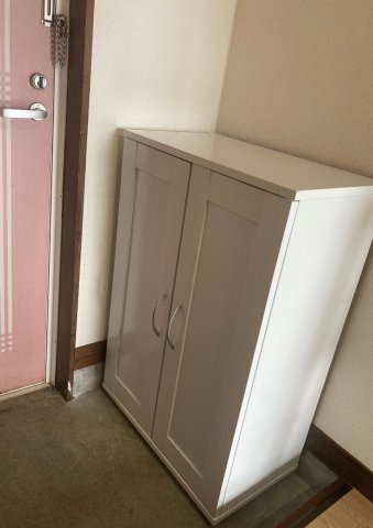 メゾン中岡の玄関