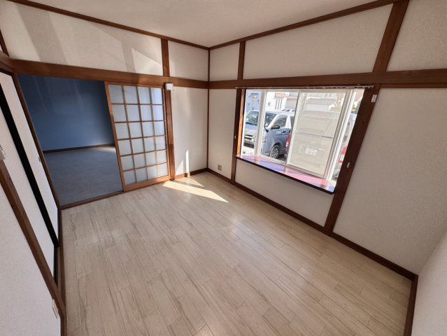 メゾン中岡の洋室