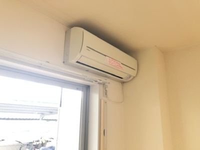 【居間・リビング】 | ラ・ティーダ | リビング　エアコン