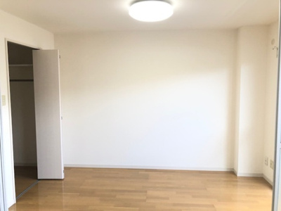 【洋室】 | ラ・ティーダ | 6帖洋室