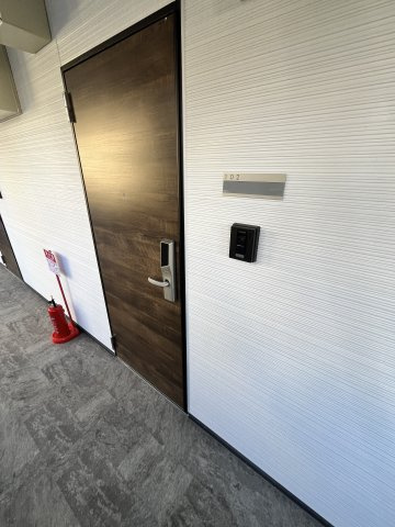 MELDIA拝島Ⅱの玄関