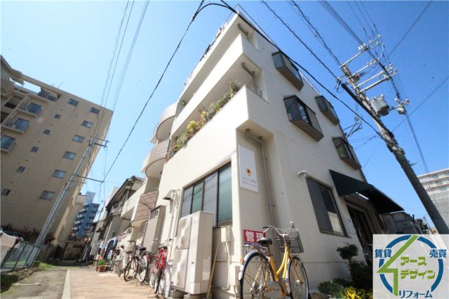 ソレイユ明石の外観