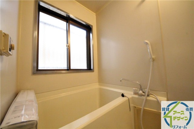 ソレイユ明石の浴室|※類似部屋