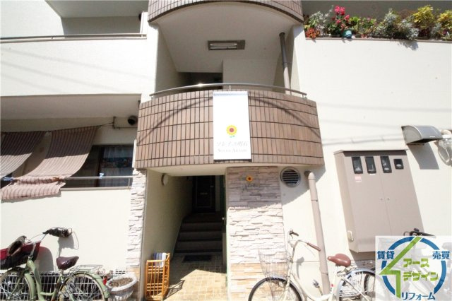 ソレイユ明石のエントランス