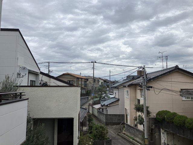 信濃町貸家の展望