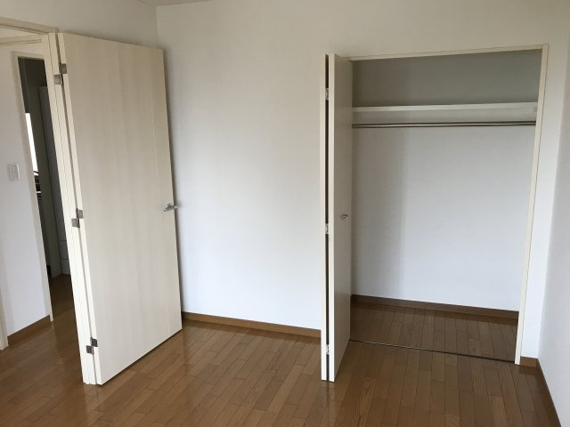 クレールプレイス佐野の収納