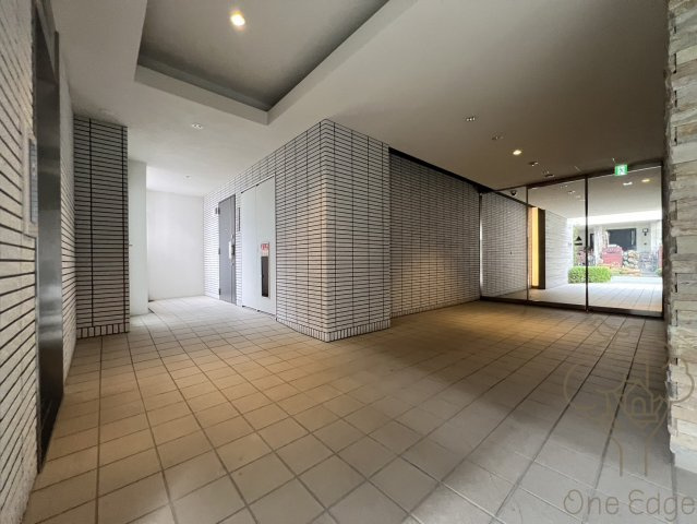 VILLASSE福島のロビー