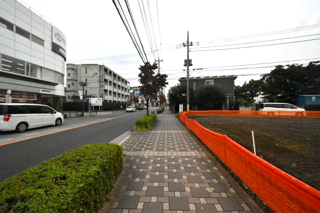 関前5丁目・売地の前面道路含む現地写真