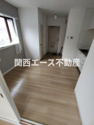  | トトロハイツ