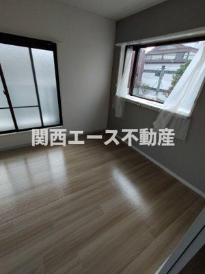  | トトロハイツ