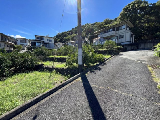 【前面道路含む現地写真】 | 熱海市下多賀　売地