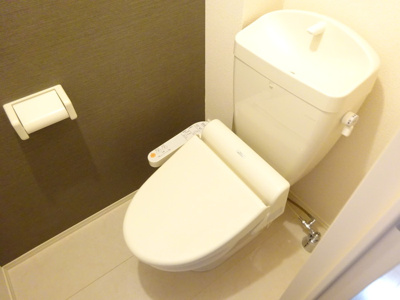 【トイレ】 | サンクテュエールⅡ | 別のお部屋の写真です