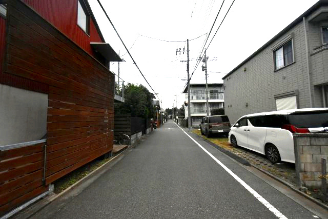 吉祥寺東町3丁目・売地の前面道路含む現地写真