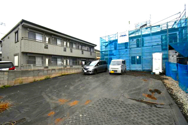 吉祥寺東町3丁目・売地の周辺|建ぺい率40％、容積率80％の低層エリアで2階建てが立ち並んでいる場所で空を広く眺められ気持ちの良い環境です。