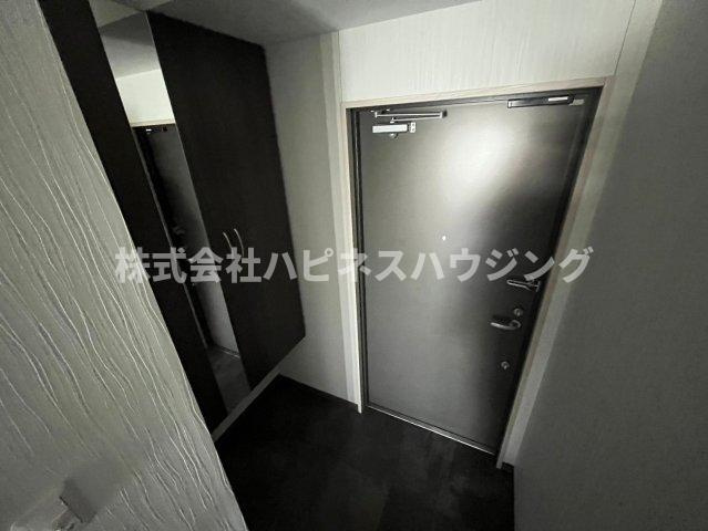  モアナ　レジデンスの玄関