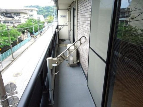 VIRAGE TAKASUのバルコニー