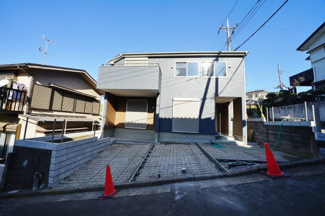 【横浜市保土ケ谷区上菅田町1548新築戸建て】★仲介手数料無料★（新井小学校・新井中学校）の外観