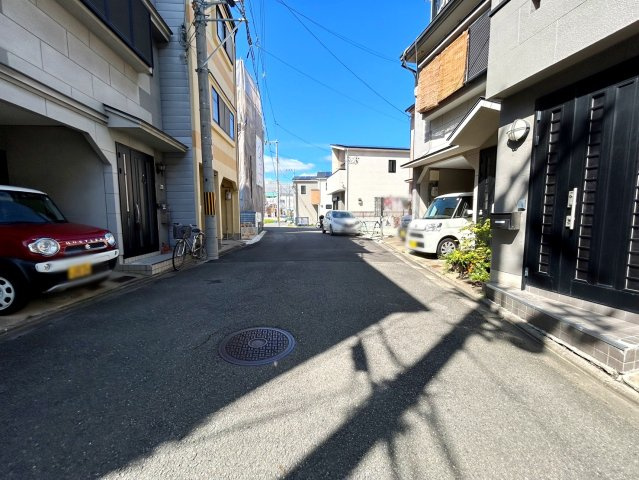西京極畑田町の前面道路含む現地写真