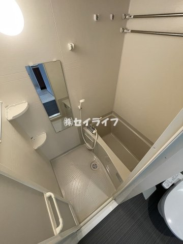 エグゼ大阪城イーストの浴室