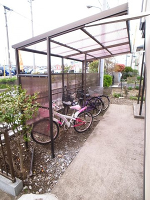 【その他共用部分】 | タウニー浜野 | 自転車お持ちなら、こちらに駐輪