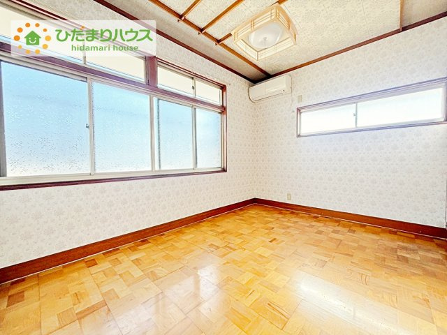 【洋室】 | ひたちなか市高野　中古戸建 | 窓が多く、明るい空間を演出してくれます(*^^*)