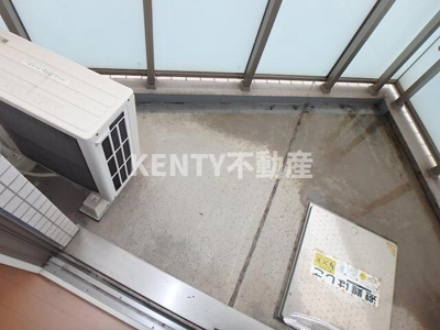 【バルコニー】 | スカイプラザⅡ | バルコニーからの眺めを楽しみながら食事をしませんか