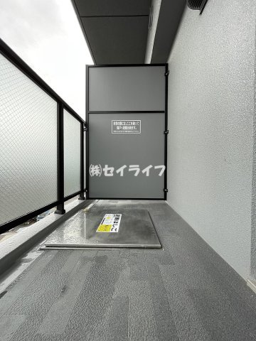 エグゼ大阪城イーストのバルコニー