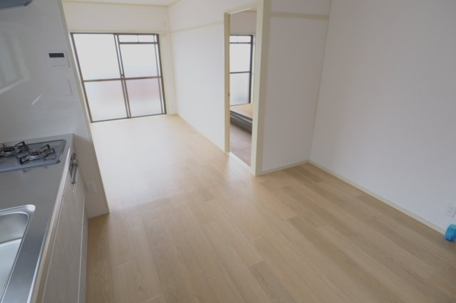 第２サンハイツ石丸の居間・リビング