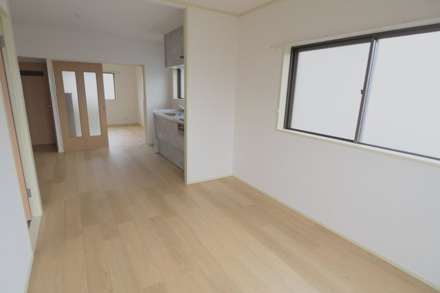 第２サンハイツ石丸の居間・リビング