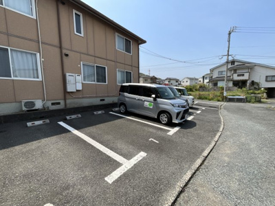 【駐車場】 | アルブルージュ B棟