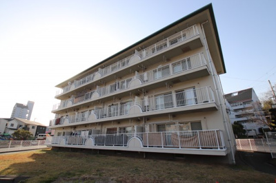 【外観】 | エスポワール岩湧