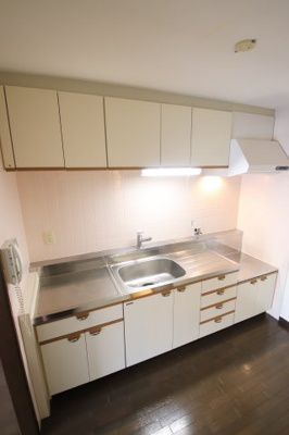 【キッチン】 | エスポワール岩湧