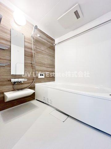 グランテージC（旧D-ROOM芋窪ガレージハウス）の浴室