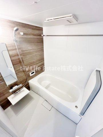 グランテージC（旧D-ROOM芋窪ガレージハウス）の浴室