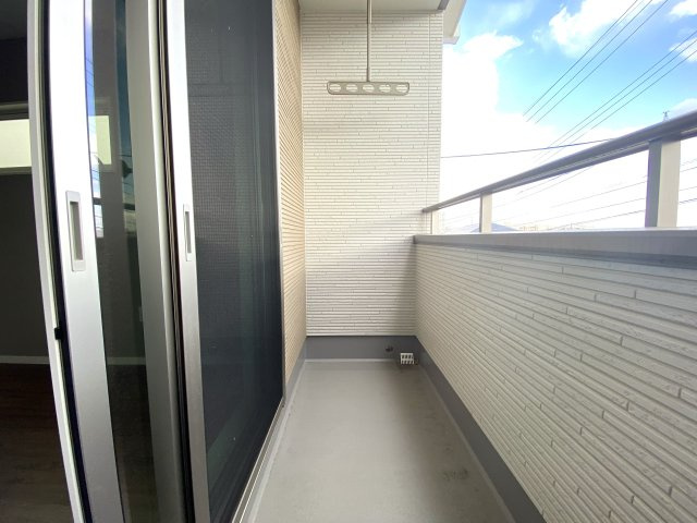 西区井口四丁目　№36311のバルコニー|お布団も干せます