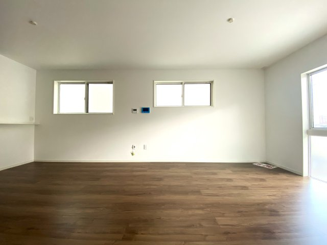 西区井口四丁目　№36311の居間・リビング|家族で楽しく団らん