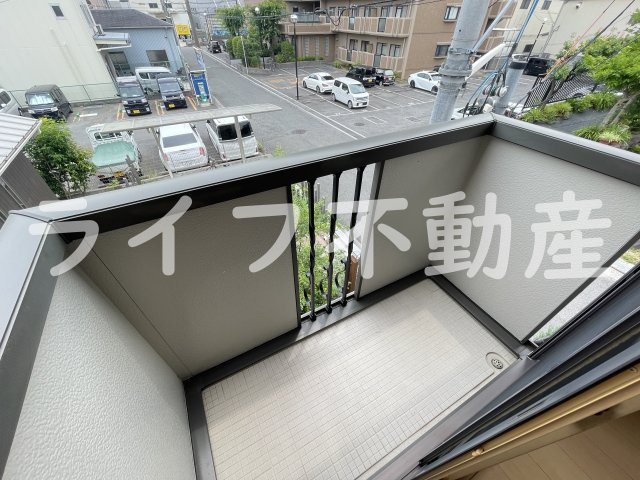 カーサ・エクレールB棟のバルコニー
