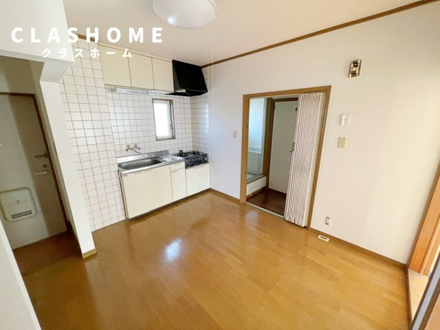 NEWS1　　　刈谷市近郊の賃貸はクラスホームの居間・リビング