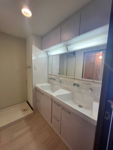 【独立洗面台】の画像