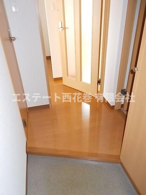 グランドリーRIIの玄関