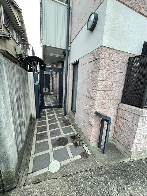 西宮市門前町の賃貸マンションの外観