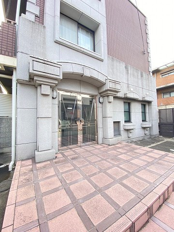 西宮市門前町の賃貸マンションの外観