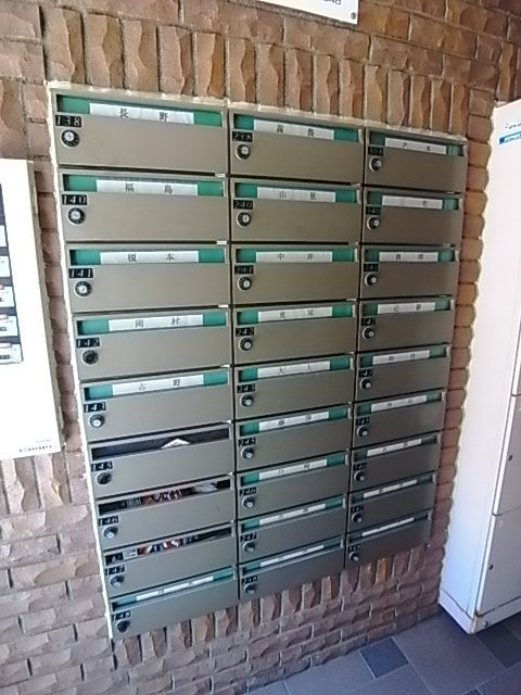 西宮市門前町の賃貸マンションの外観