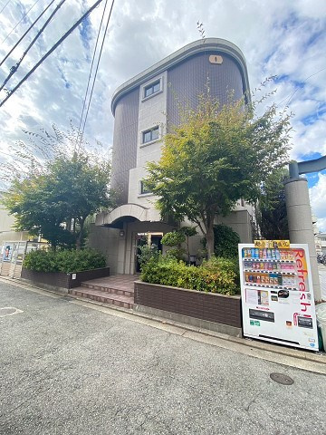 西宮市門前町の賃貸マンションの外観